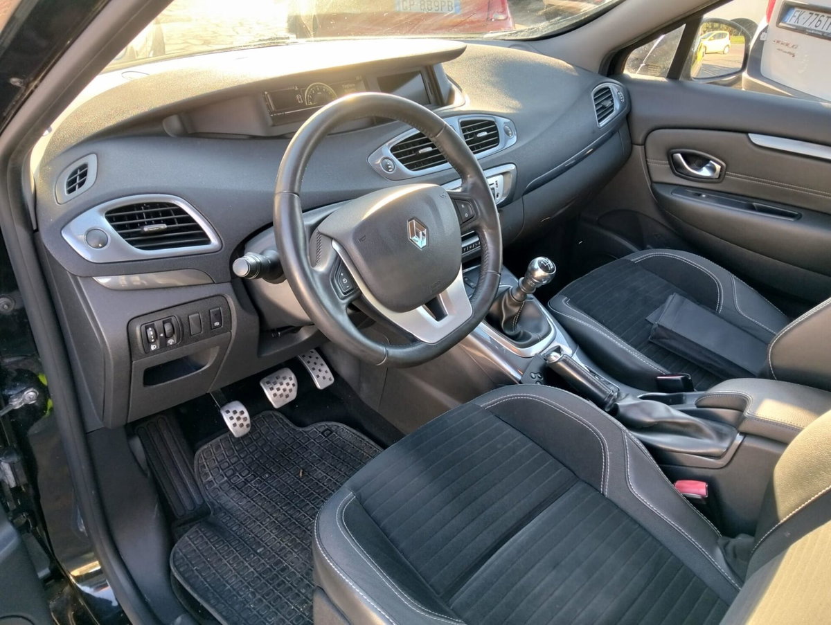 Renault Scenic E-Tech Electric XMod Cross 1.5 dCi 110CV Energy (6)
