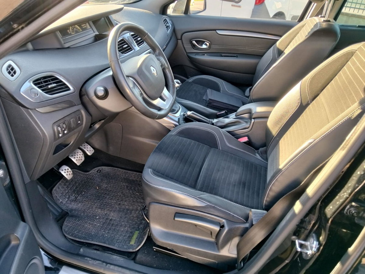 Renault Scenic E-Tech Electric XMod Cross 1.5 dCi 110CV Energy (10)