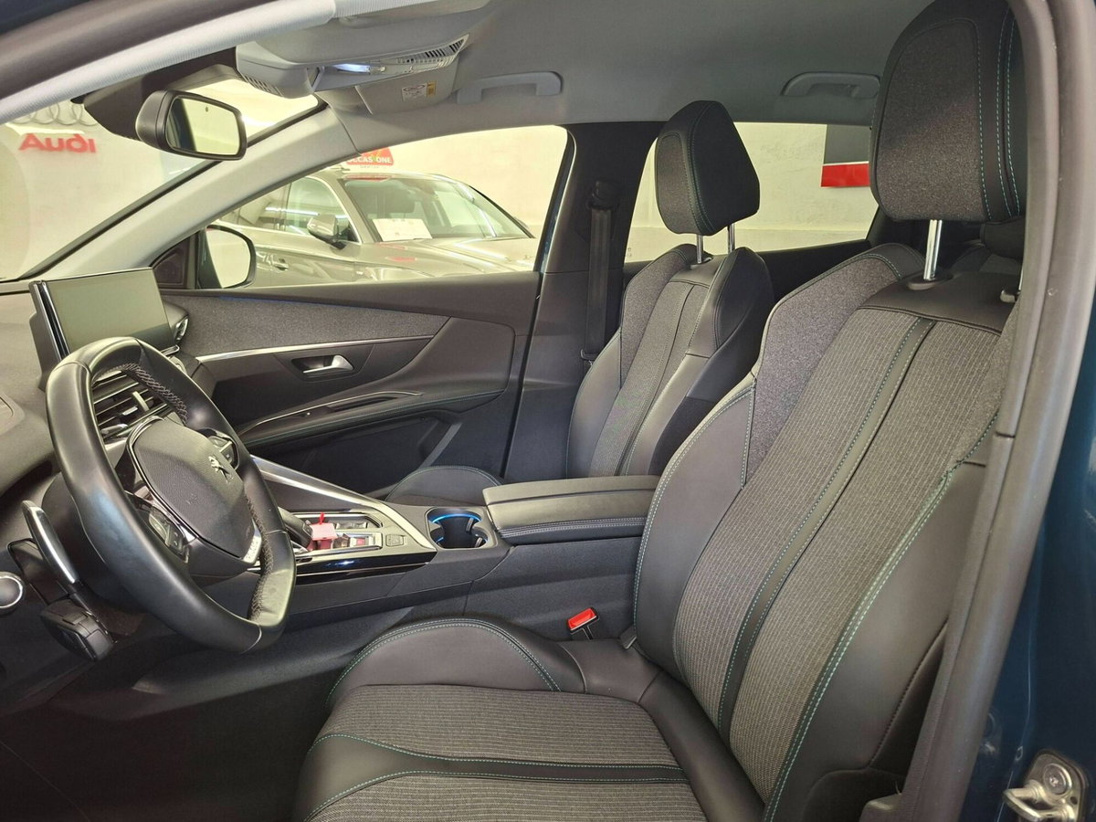 Peugeot 3008 BlueHDi 130 S&S Allure (15)