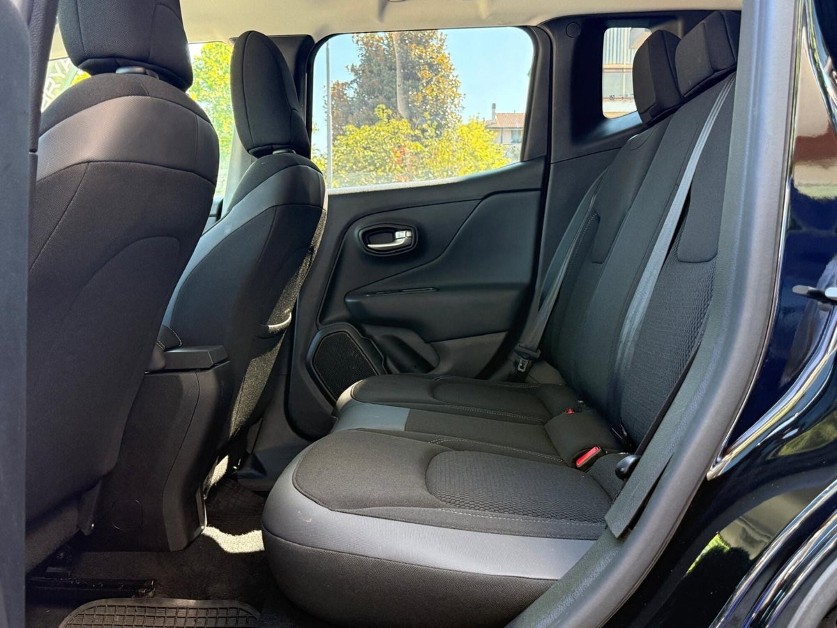Jeep Renegade 1.6 Mjt 130 CV Longitude (9)