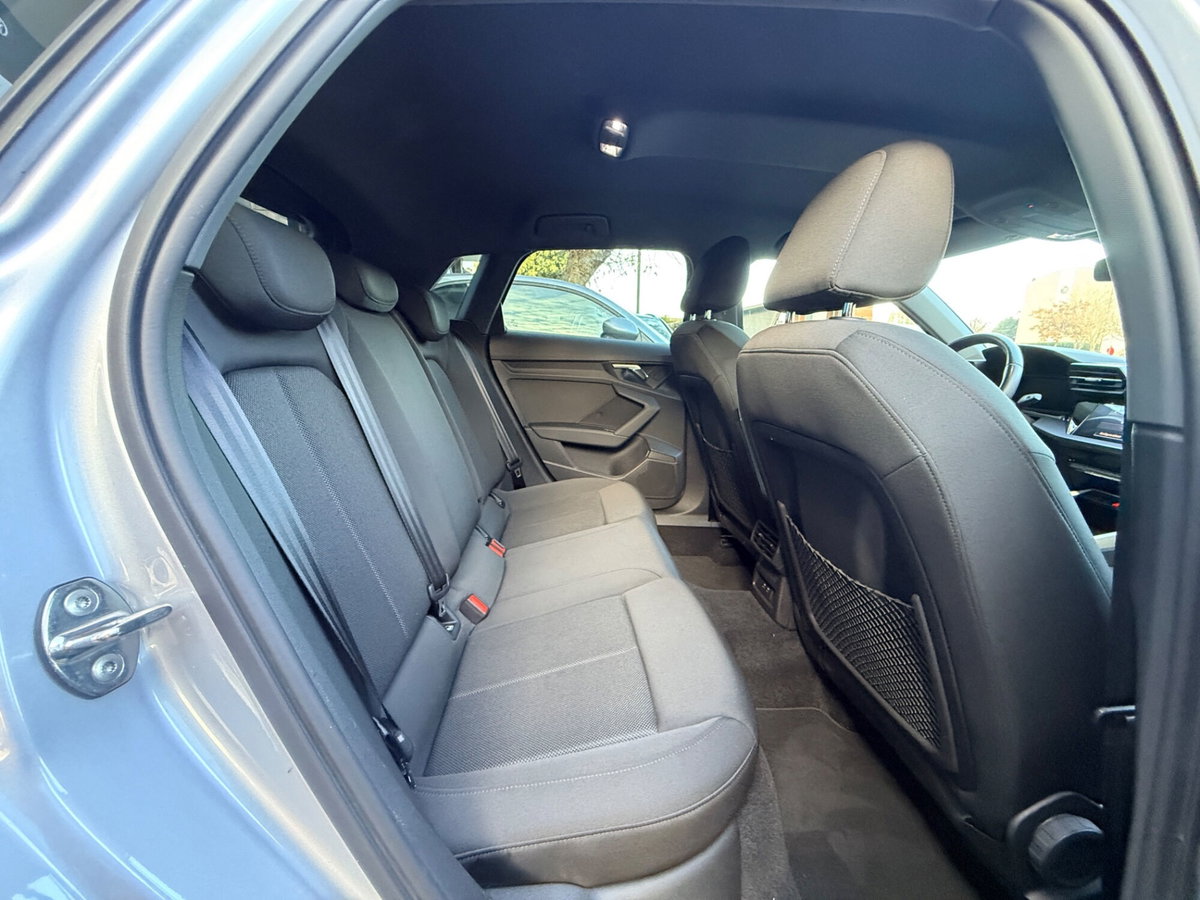 Audi A3 Sportback 35 TDI S tronic Business Advanced (15)