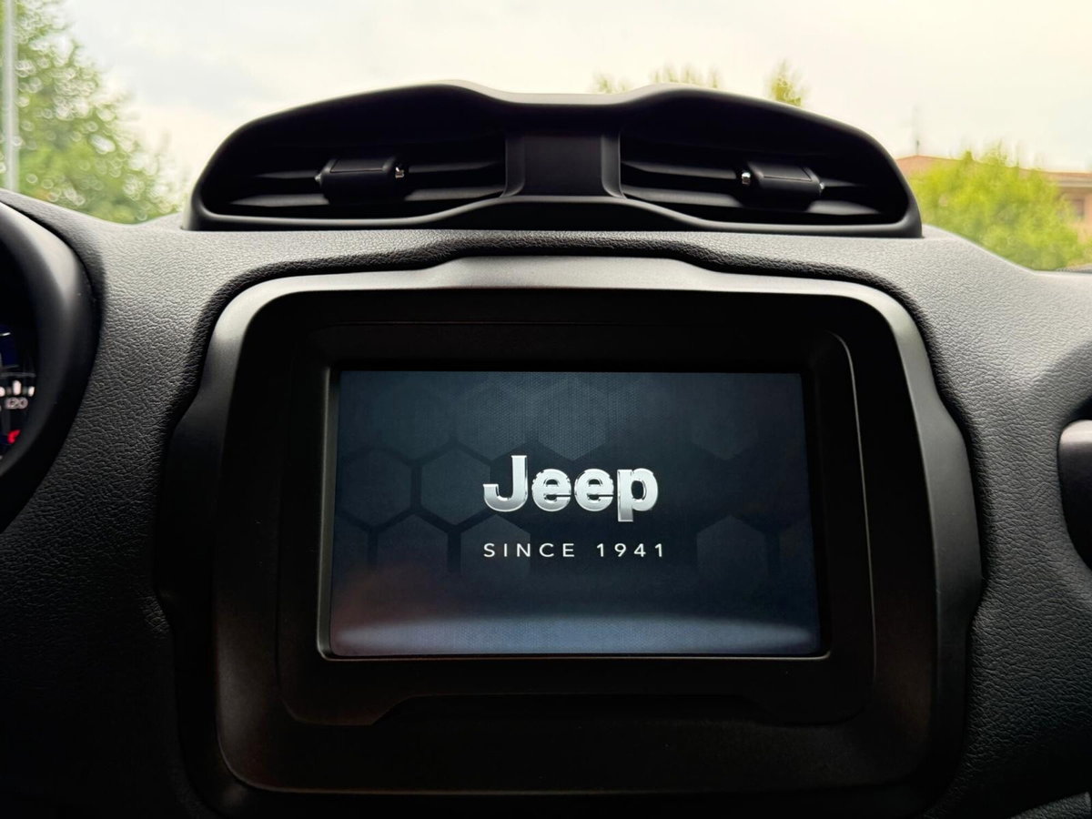 Jeep Renegade 1.6 Mjt 130 CV Longitude (11)