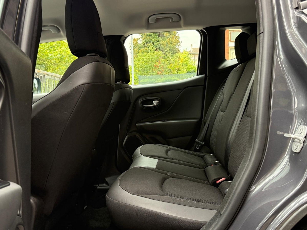 Jeep Renegade 1.6 Mjt 130 CV Longitude (9)