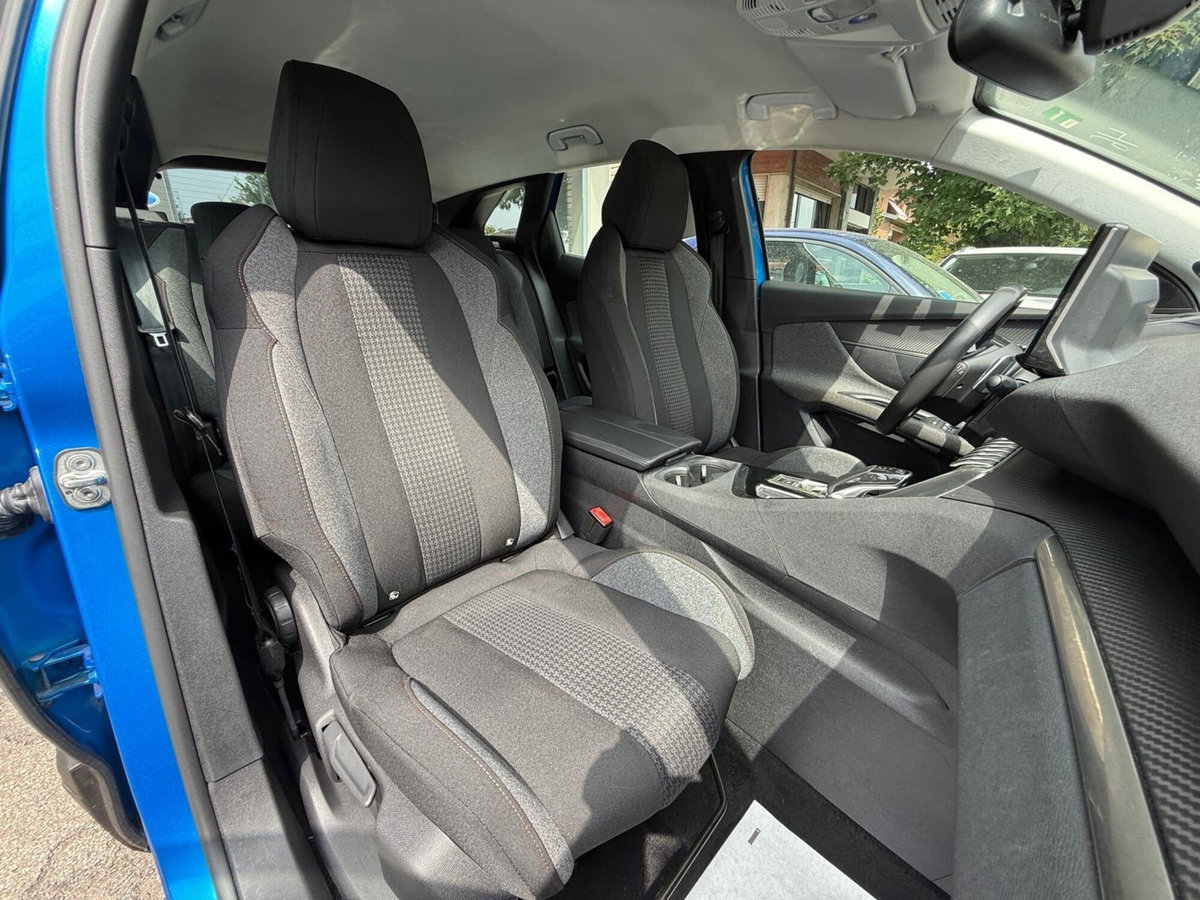 Peugeot 3008 BlueHDi 130 S&S EAT8 Active Pack (8)