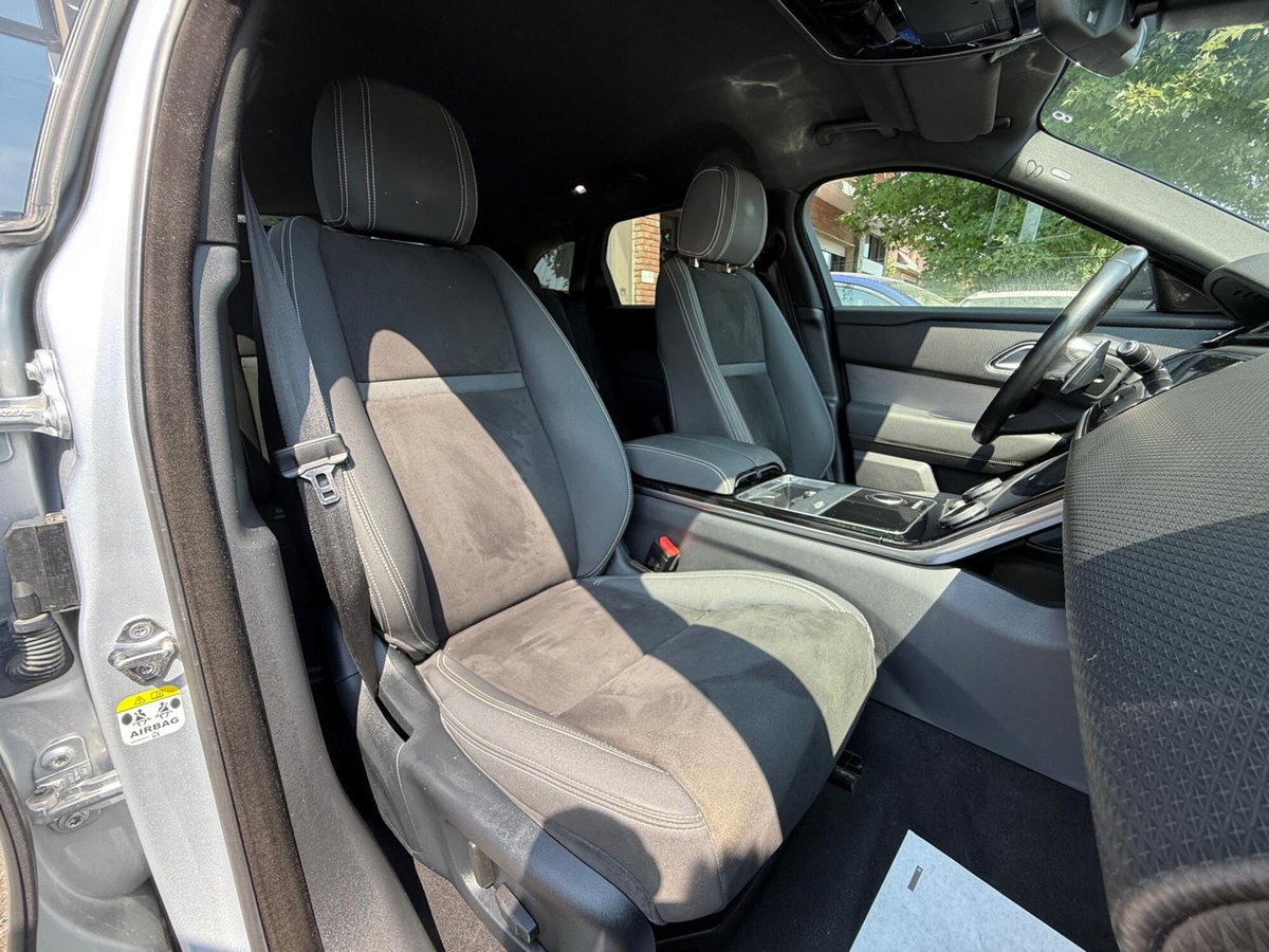 Land Rover Range Rover Velar 3.0D V6 300 CV R-Dynamic HSE (8)