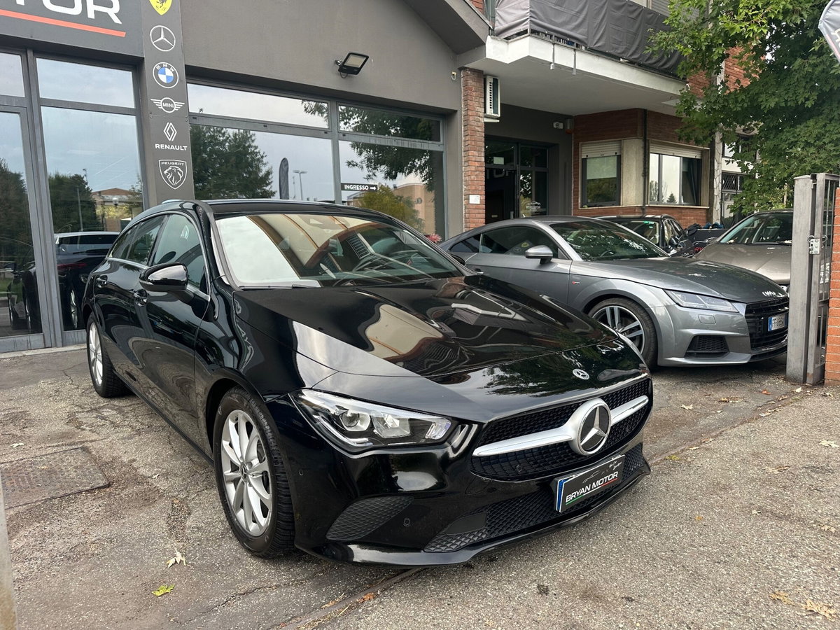 Mercedes-Benz CLA Shooting Brake 200 d Automatic Shooting Brake Business (3)