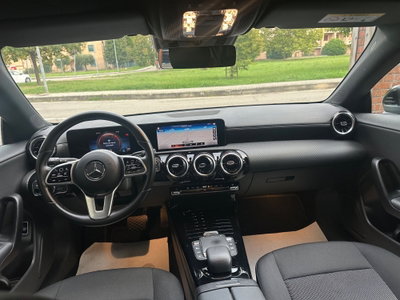 Mercedes-Benz CLA Shooting Brake 200 d Automatic 4Matic Shooting Brake Business (7)