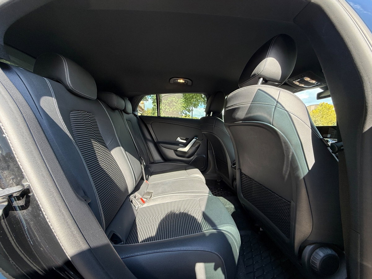 Mercedes-Benz CLA Shooting Brake 220 d Automatic Shooting Brake Premium (10)