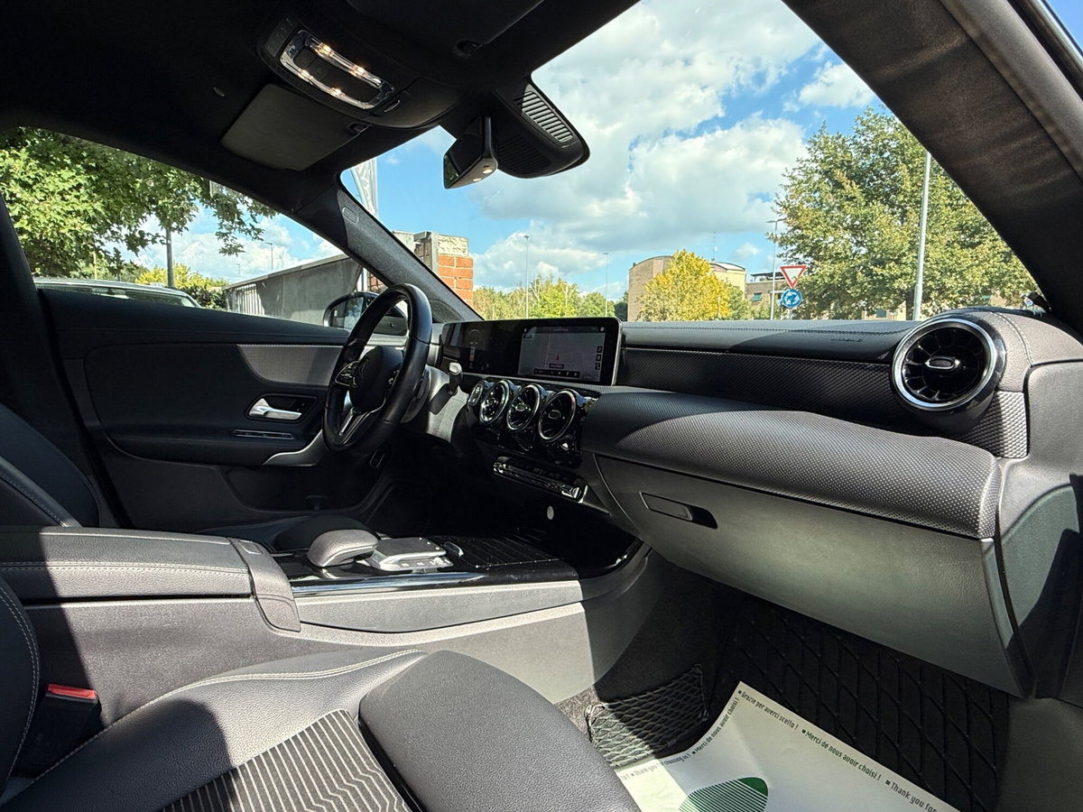 Mercedes-Benz CLA Shooting Brake 220 d Automatic Shooting Brake Premium (17)