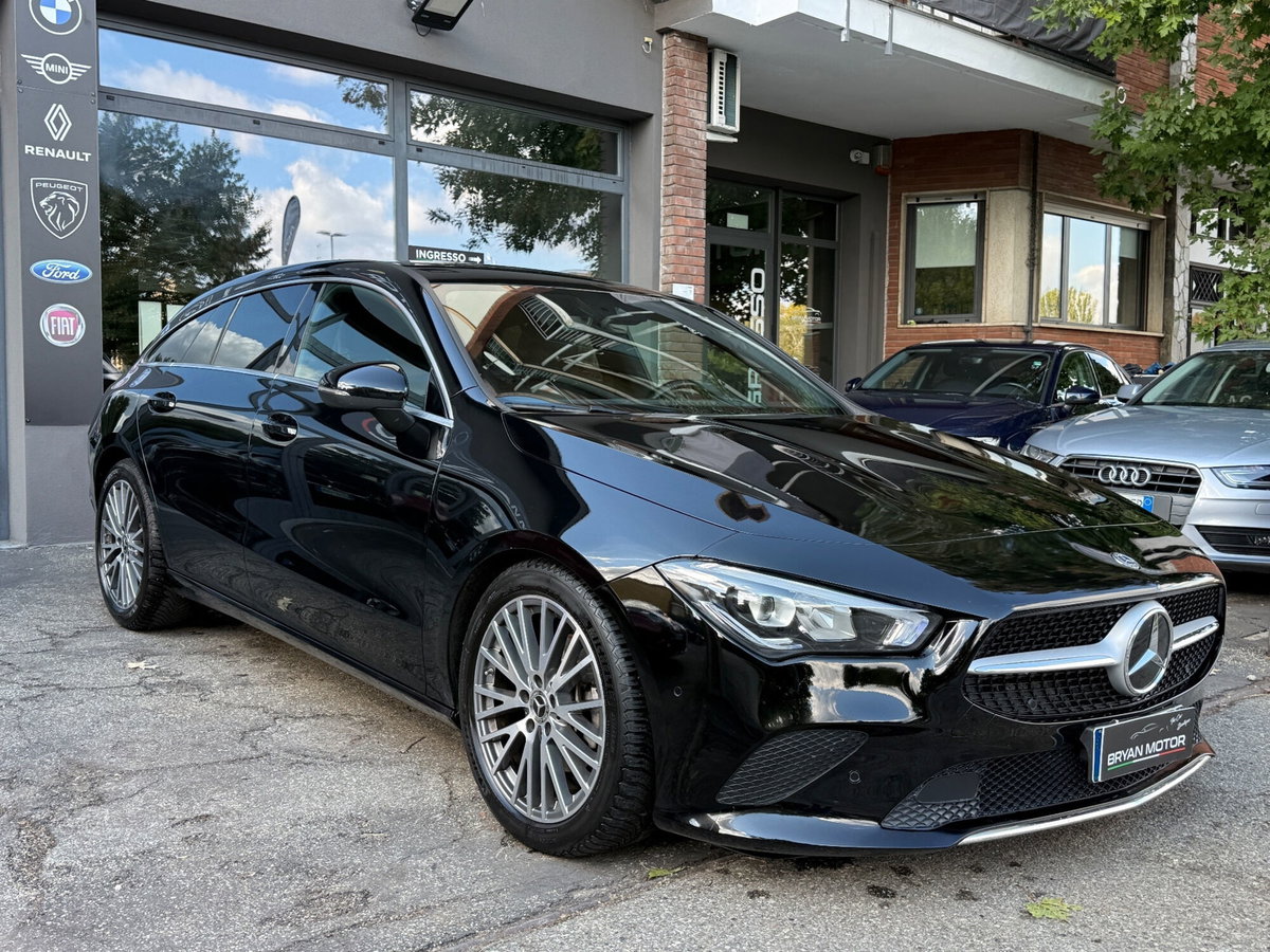 Mercedes-Benz CLA Shooting Brake 220 d Automatic Shooting Brake Premium (2)