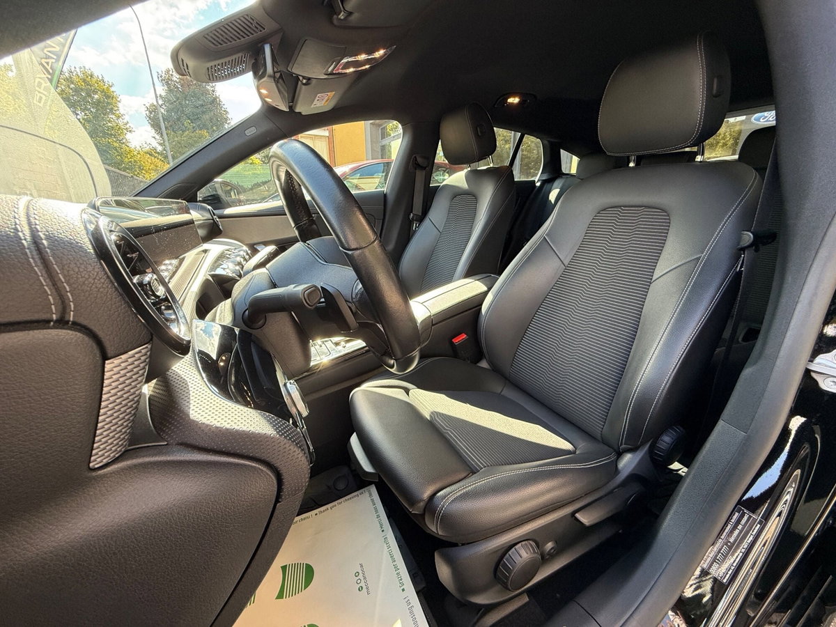 Mercedes-Benz CLA Shooting Brake 220 d Automatic Shooting Brake Premium (8)
