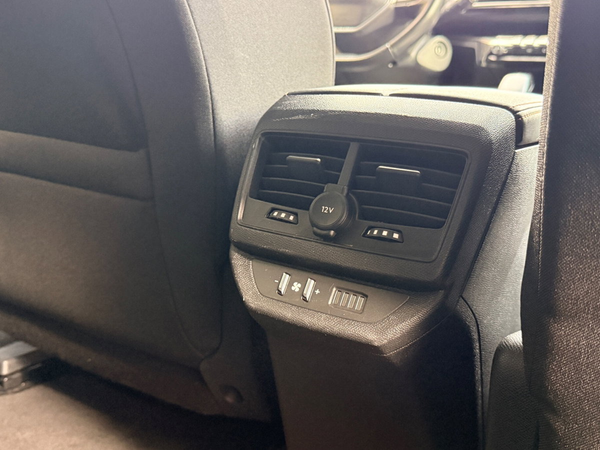 Peugeot 5008 BlueHDi 130 S&S EAT8 Allure (15)