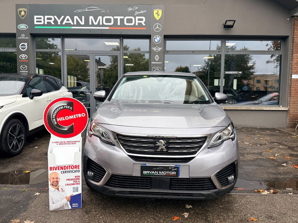 Peugeot 5008 BlueHDi 130 S&S EAT8 Allure (2)