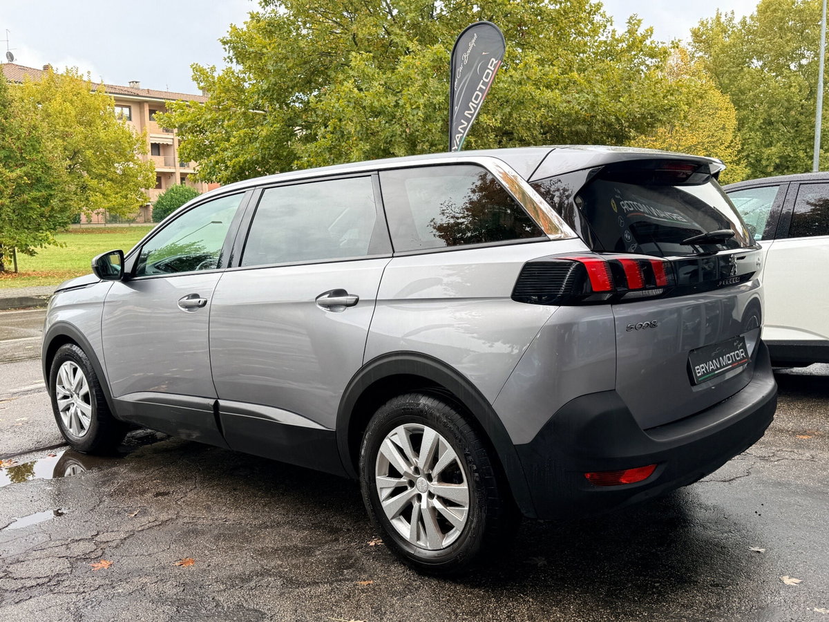 Peugeot 5008 BlueHDi 130 S&S EAT8 Allure (3)
