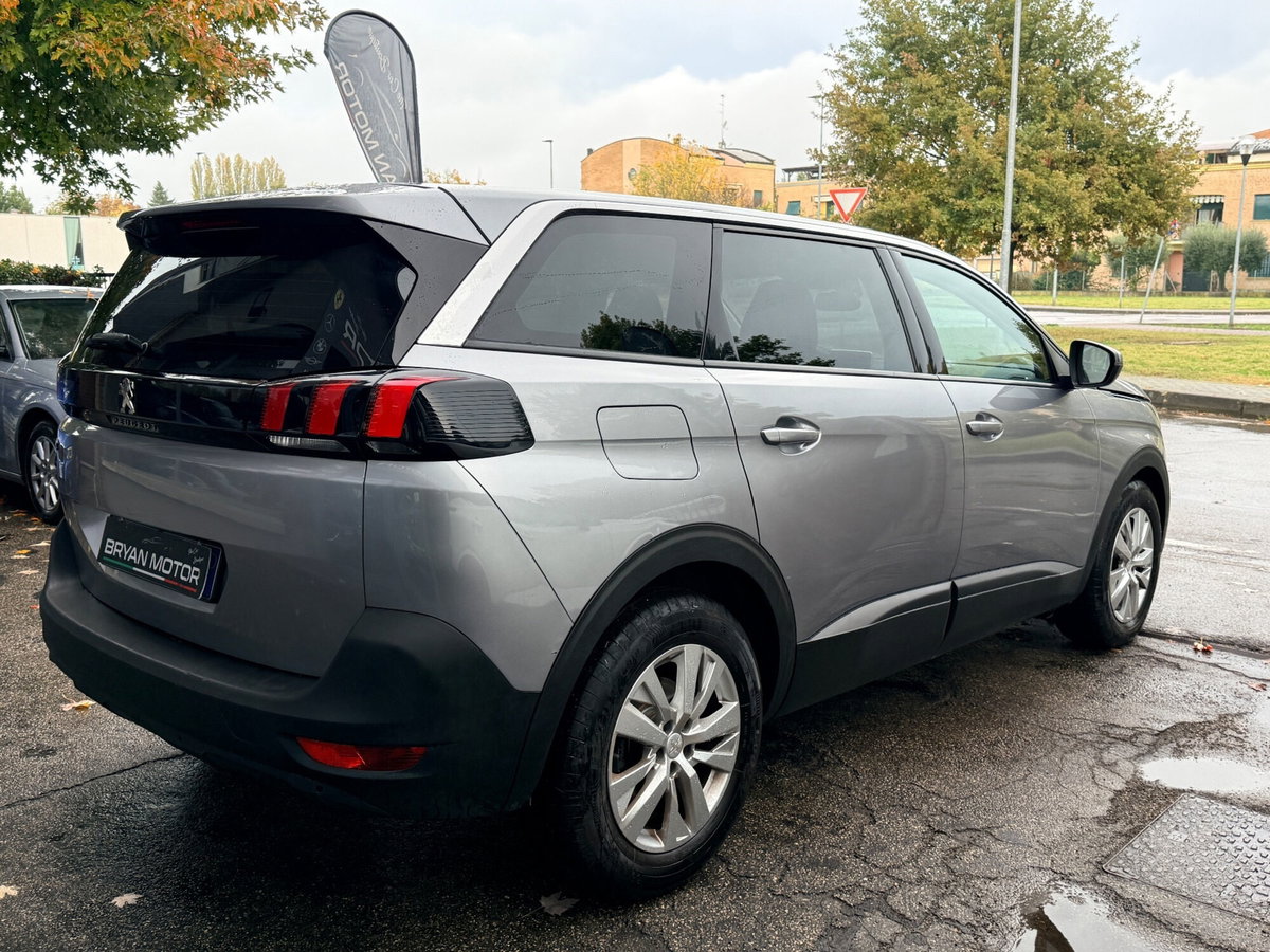 Peugeot 5008 BlueHDi 130 S&S EAT8 Allure (5)