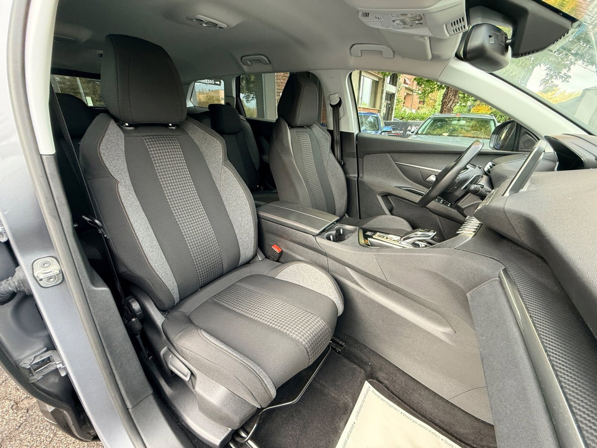 Peugeot 5008 BlueHDi 130 S&S EAT8 Allure (8)