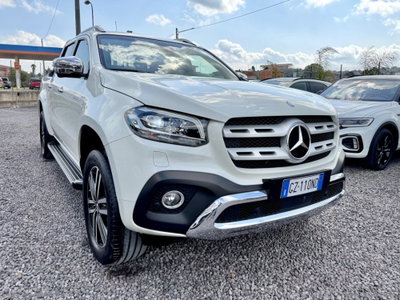 Mercedes-Benz Classe X Pick-up 250 d 4Matic Pure (14)