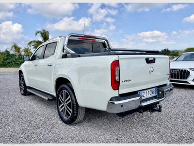 Mercedes-Benz Classe X Pick-up 250 d 4Matic Pure (4)