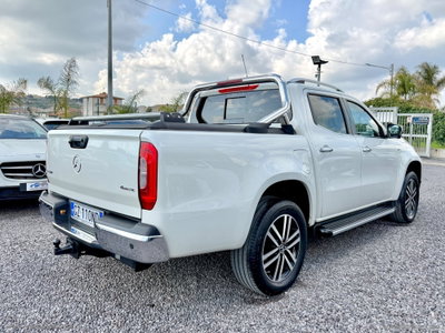 Mercedes-Benz Classe X Pick-up 250 d 4Matic Pure (6)