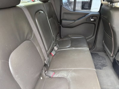 Nissan Navara 2.5 dCi 4 porte Double Cab Platinum (10)