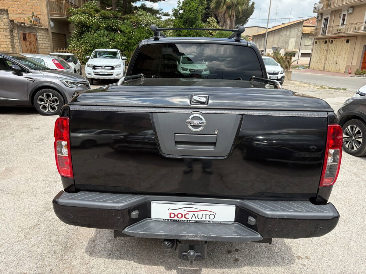Nissan Navara 2.5 dCi 4 porte Double Cab Platinum (5)