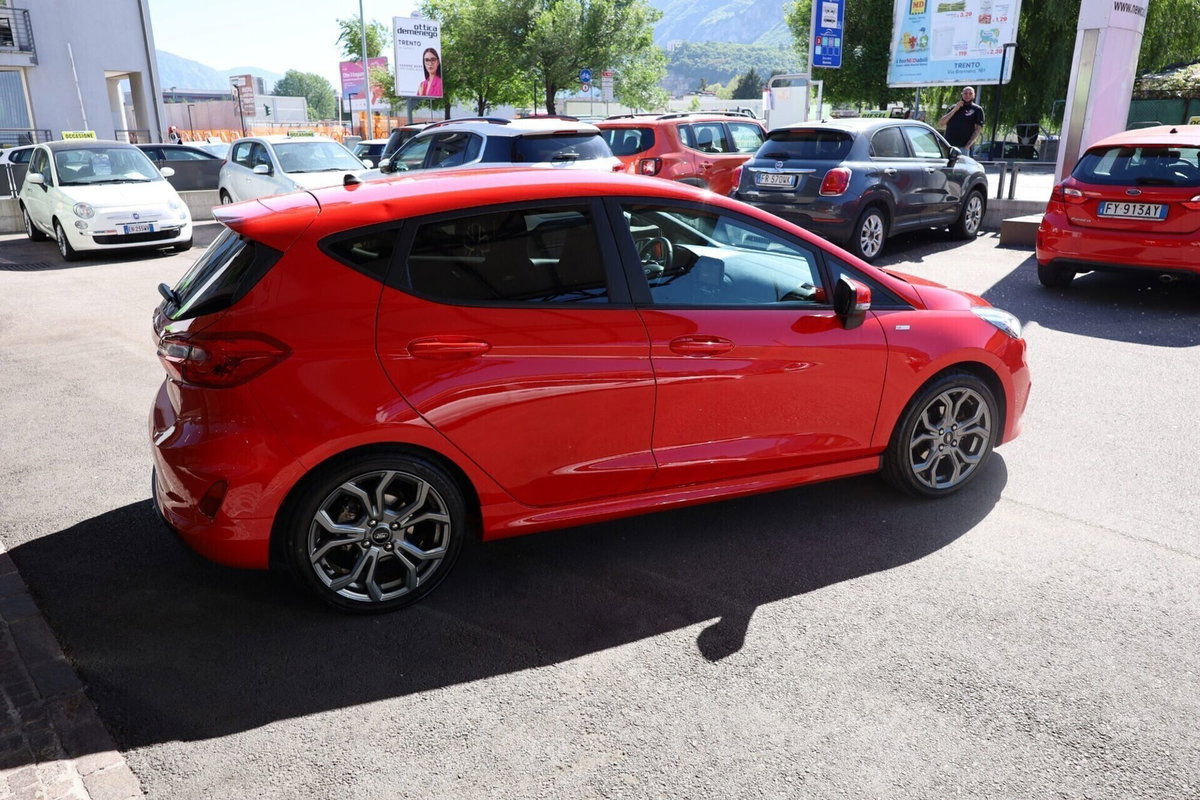 Ford Fiesta 1.0 EcoBoost 100CV 5 porte ST-Line (5)