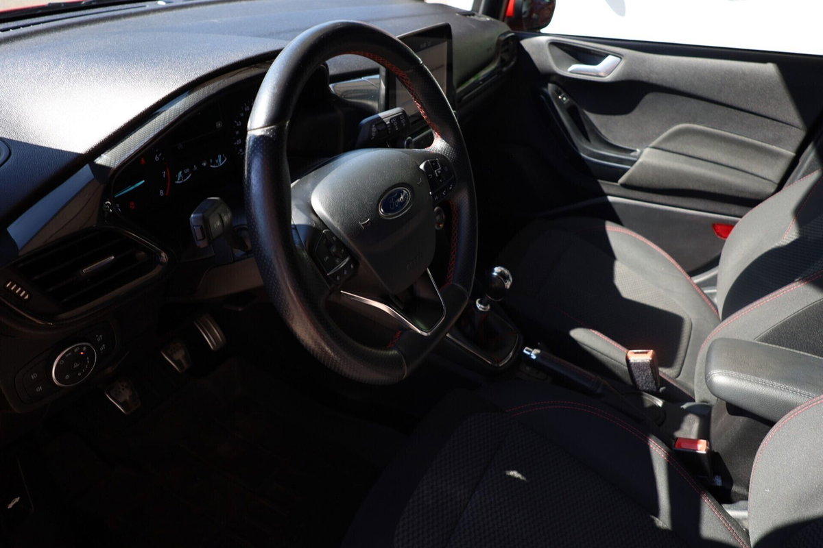 Ford Fiesta 1.0 EcoBoost 100CV 5 porte ST-Line (8)