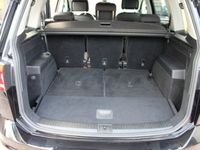 Volkswagen Touran 2.0 TDI 150 CV SCR DSG Executive BlueMotion Tech. (10)