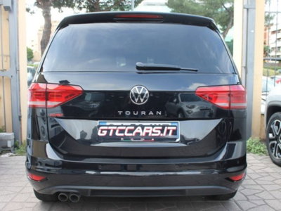 Volkswagen Touran 2.0 TDI 150 CV SCR DSG Executive BlueMotion Tech. (6)