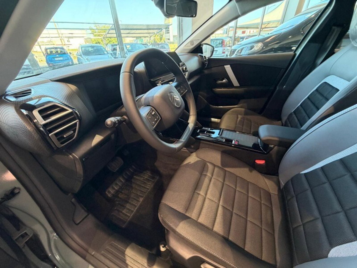 Citroen C4 1.2 puretech Plus s&s 130cv eat8 (5)