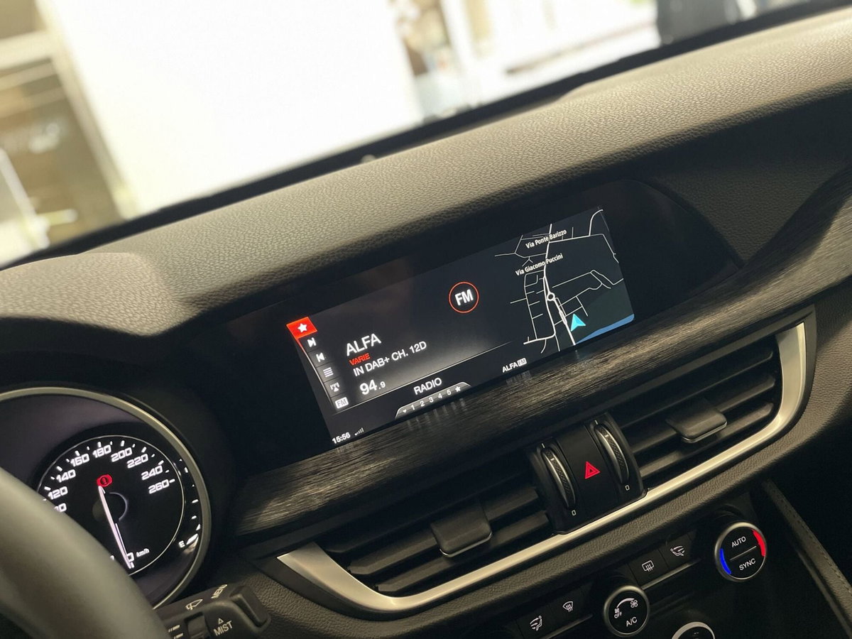 Alfa Romeo Stelvio Stelvio 2.2 Turbodiesel 190 CV AT8 Q4 Executive (13)