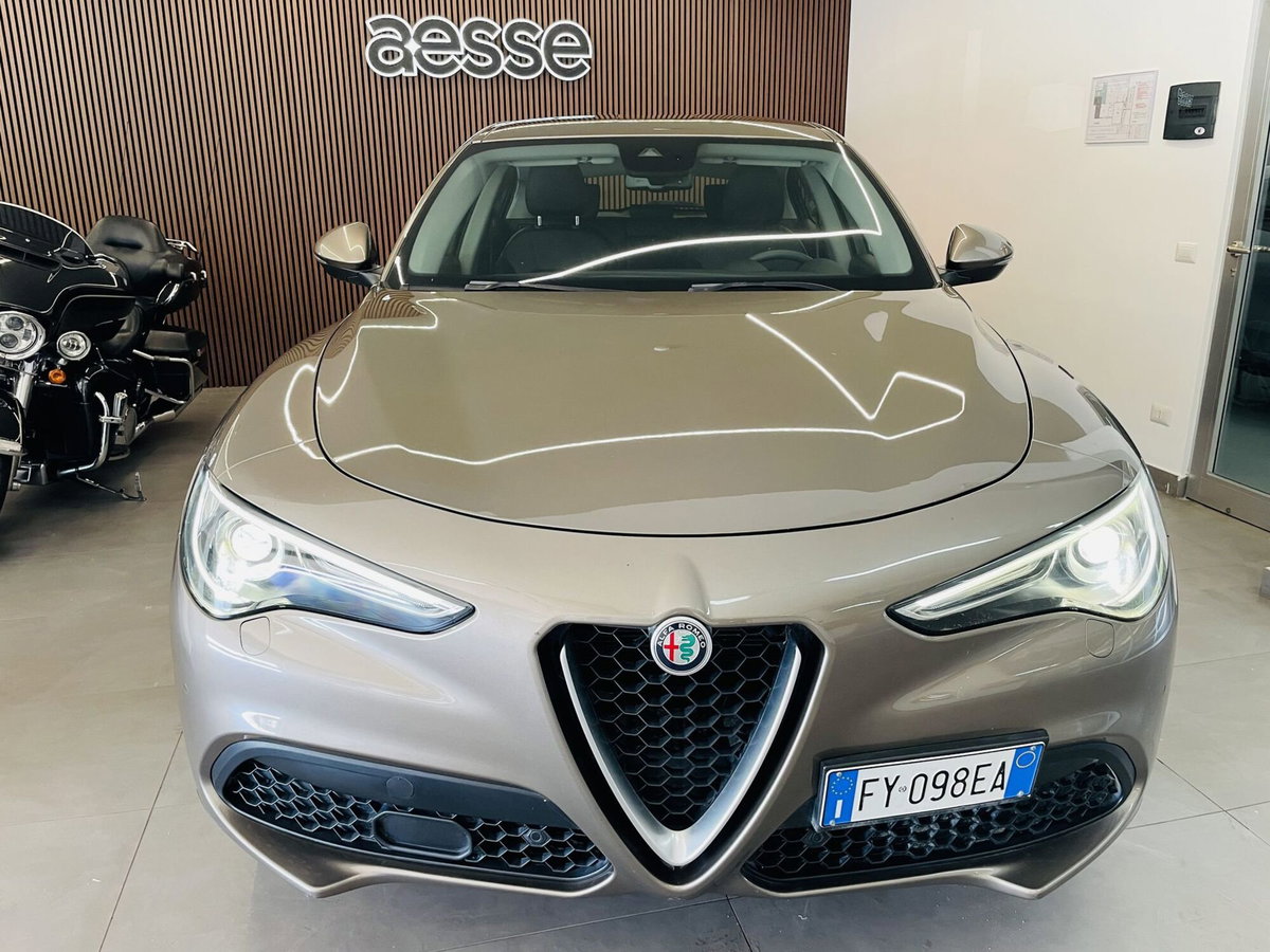 Alfa Romeo Stelvio Stelvio 2.2 Turbodiesel 190 CV AT8 Q4 Executive (2)