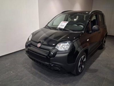 Fiat Panda 1.0 FireFly S&S Hybrid City Cross (2)