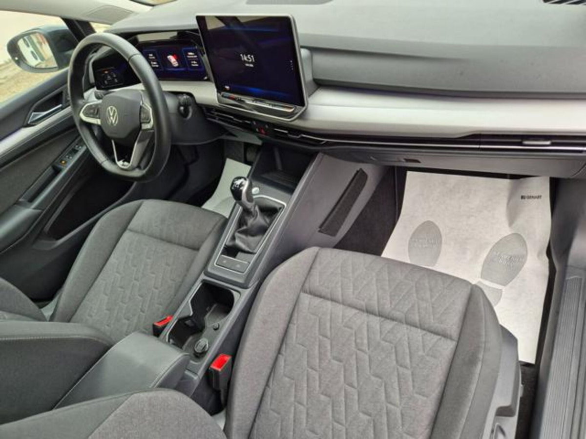Volkswagen Golf 2.0 TDI SCR Life (12)