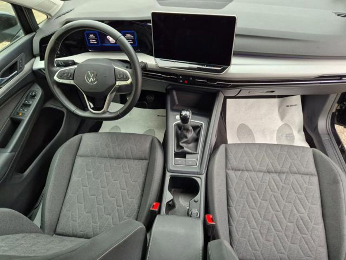 Volkswagen Golf 2.0 TDI SCR Life (13)