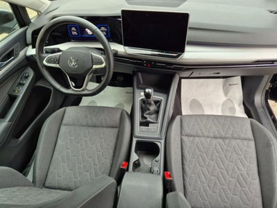 Volkswagen Golf 2.0 TDI SCR Life (13)