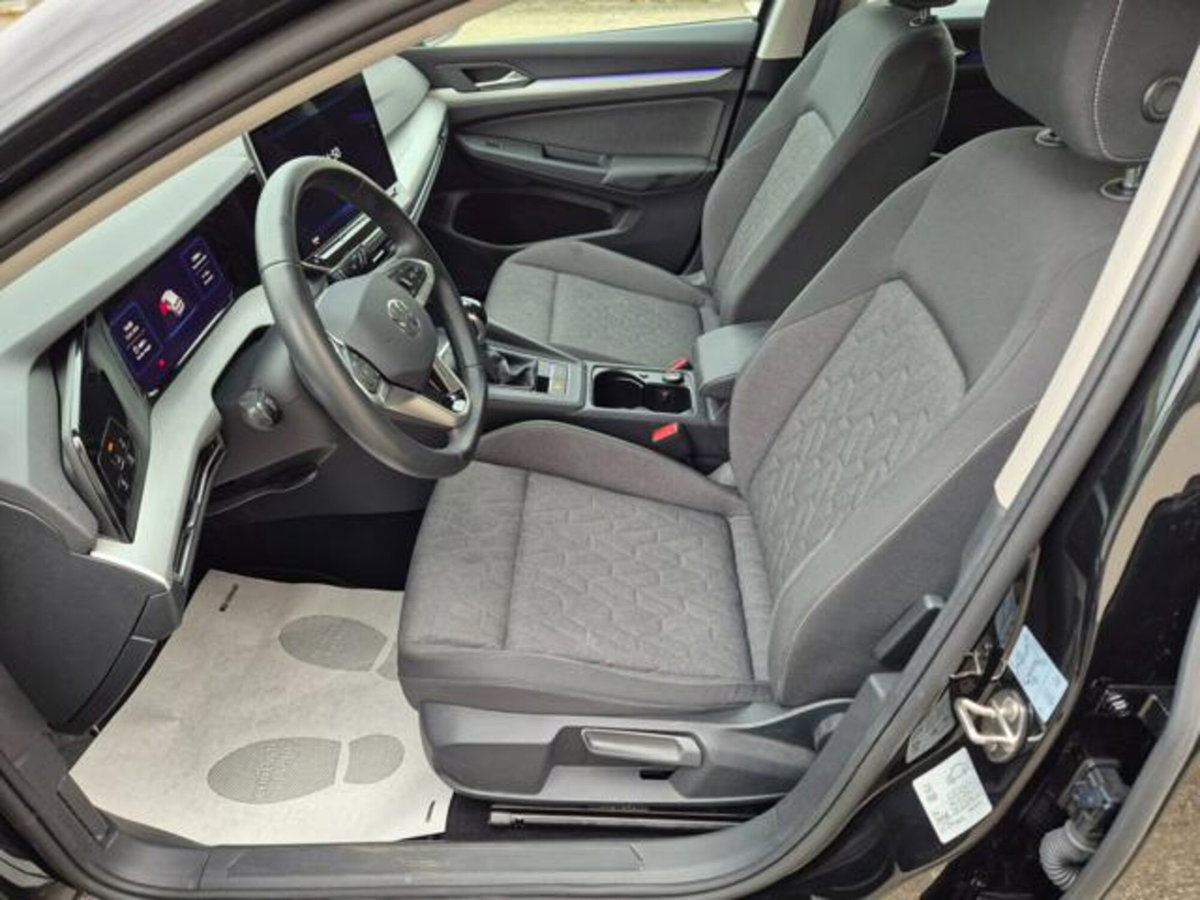 Volkswagen Golf 2.0 TDI SCR Life (9)