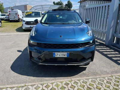 Lynk & Co 01 01 1.5 td phev (3)