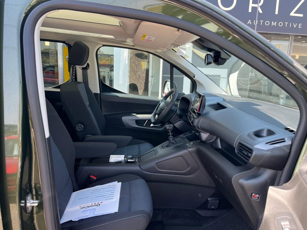 Fiat Doblò Furgone crew cab 1.5 bluehdi 100cv (15)