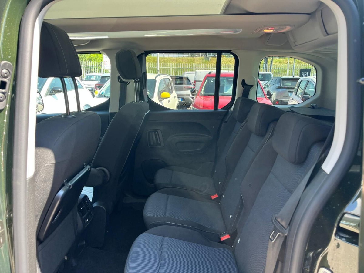 Fiat Doblò Furgone crew cab 1.5 bluehdi 100cv (17)