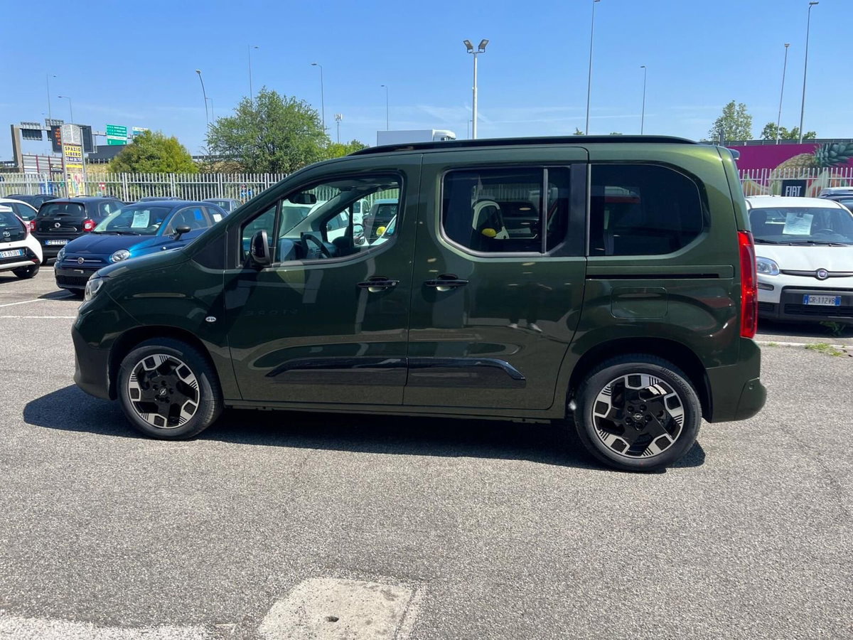 Fiat Doblò Furgone crew cab 1.5 bluehdi 100cv (6)