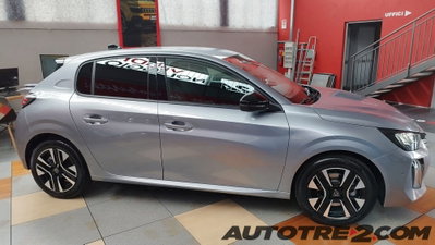Peugeot 208 PureTech 100 Stop&Start 5 porte Allure (11)