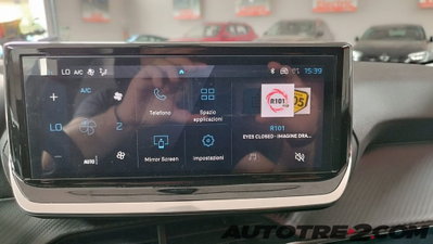 Peugeot 208 PureTech 100 Stop&Start 5 porte Allure (18)
