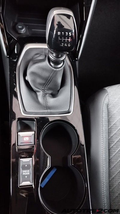Peugeot 208 PureTech 100 Stop&Start 5 porte Allure (9)