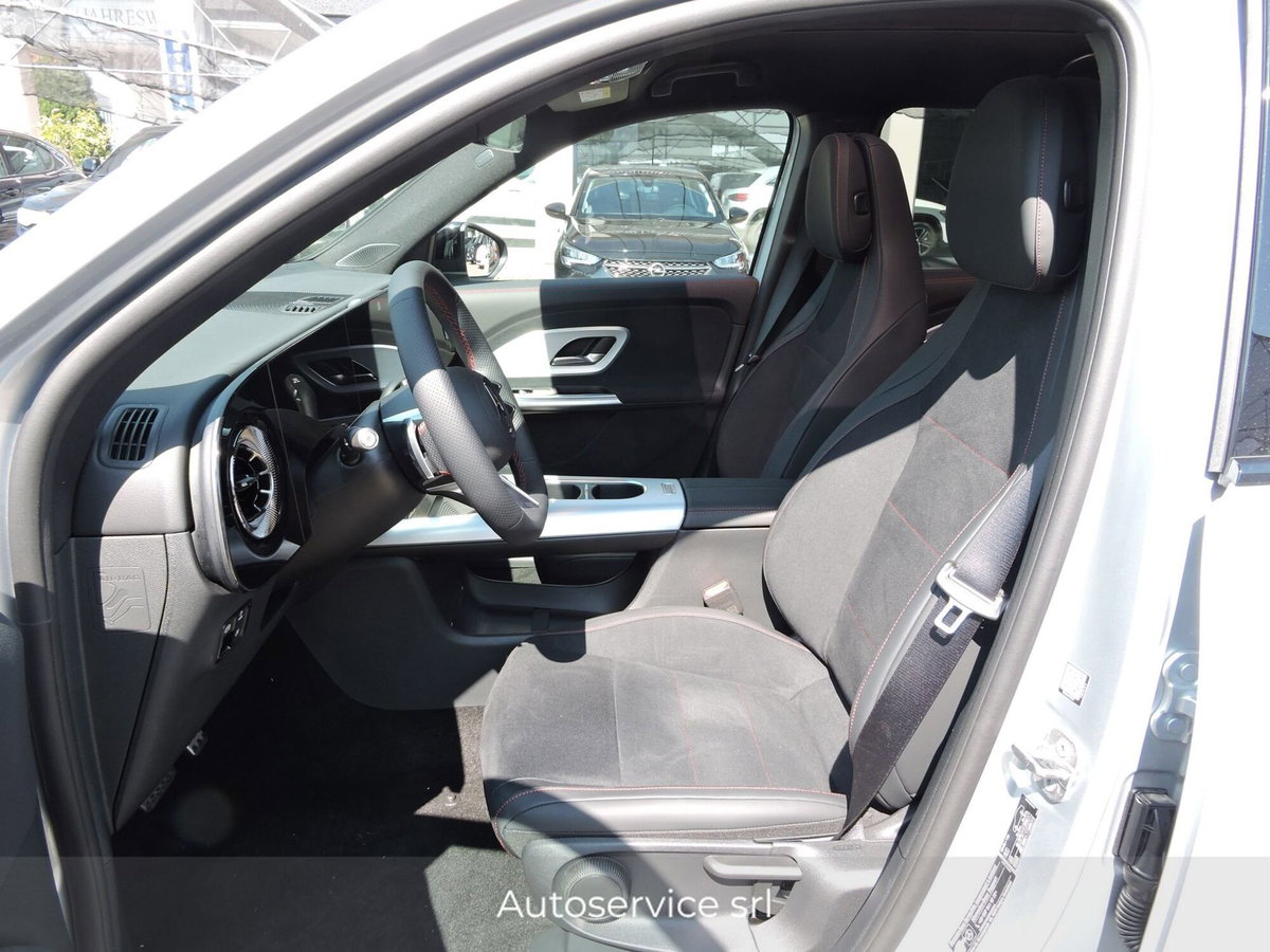 Mercedes-Benz GLB Elettrica 250+ AMG Line Advanced Plus (14)