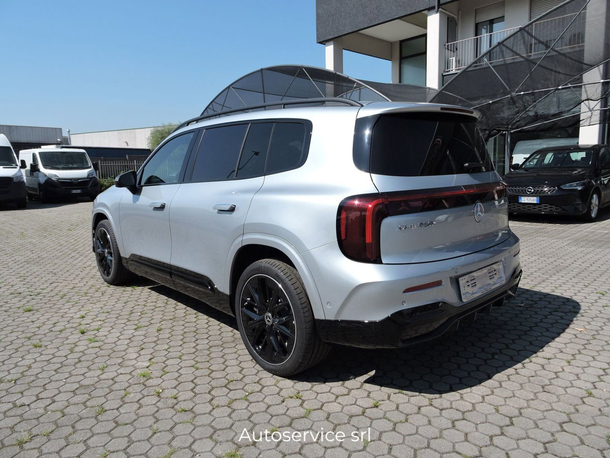 Mercedes-Benz GLB Elettrica 250+ AMG Line Advanced Plus (6)