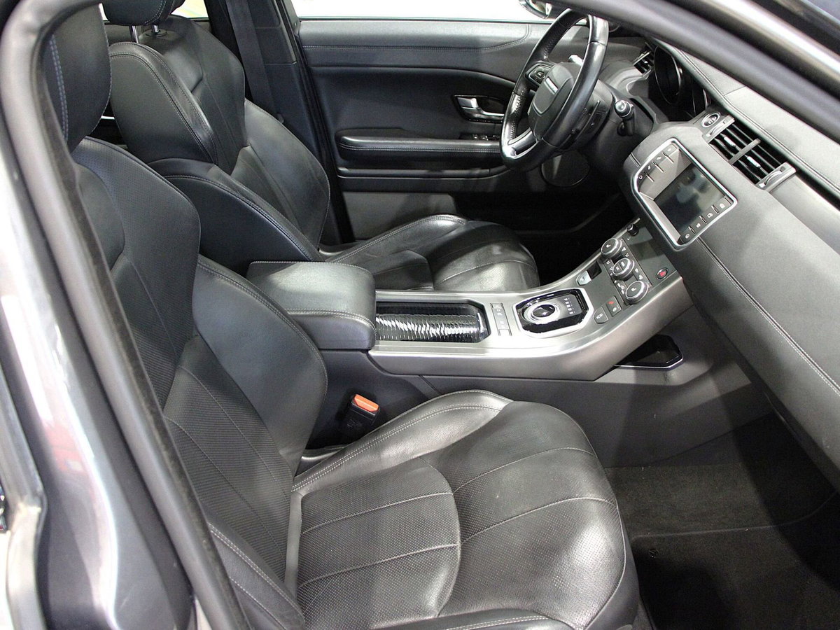 Land Rover Range Rover Evoque 2.0D I4-L.Flw 150 CV (14)