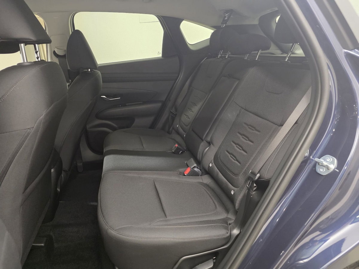 Hyundai Tucson 1.6 hev Business 2wd 239cv auto (11)