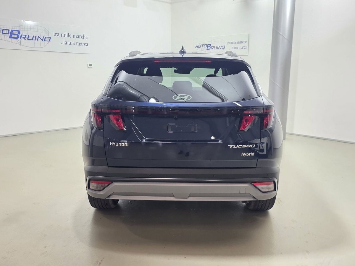 Hyundai Tucson 1.6 hev Business 2wd 239cv auto (6)
