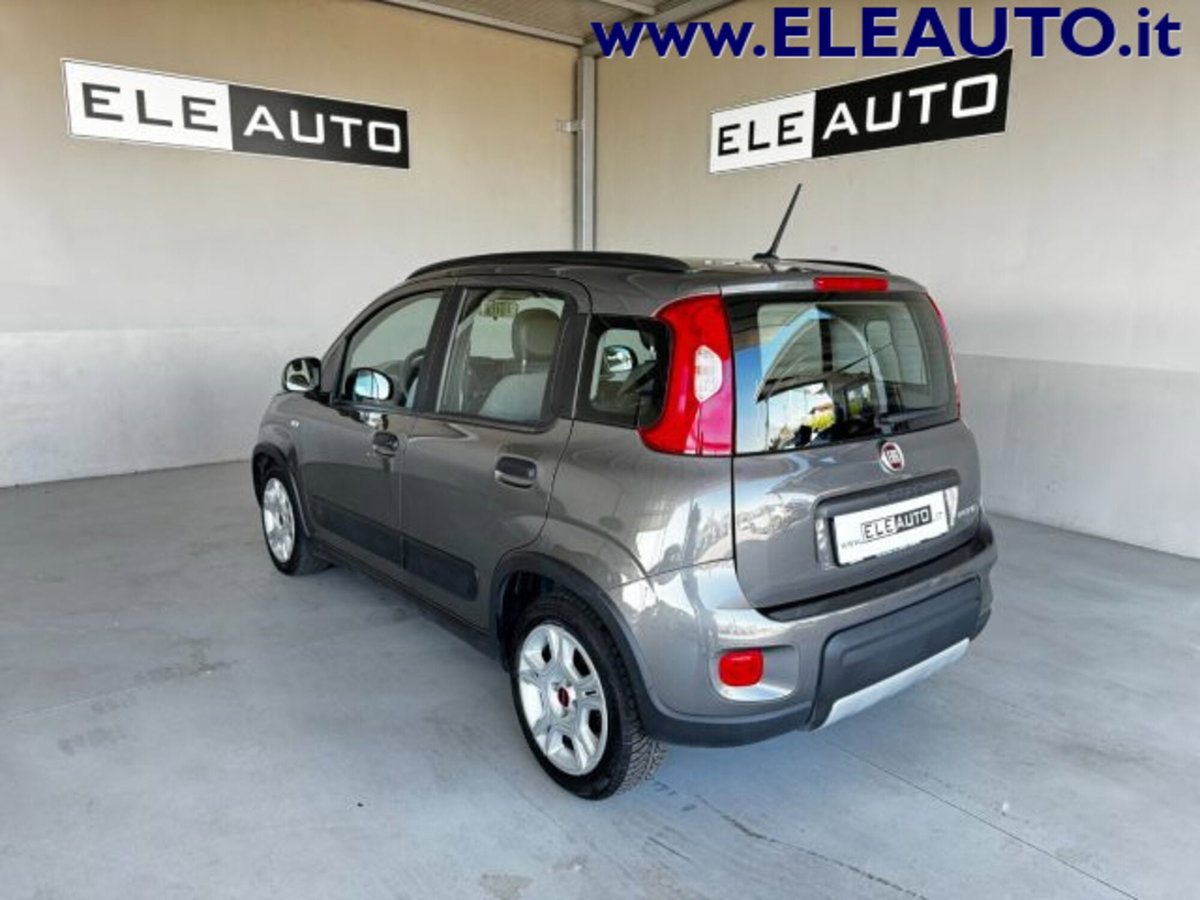 Fiat Panda 1.0 firefly hybrid s&s 70cv 5p.ti (4)